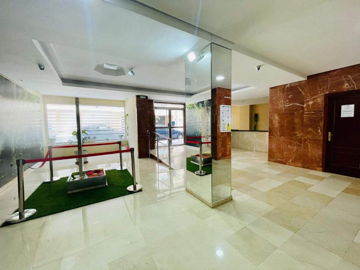 Luxury Loft With Pool In The Centre Leilighet Torremolinos Eksteriør bilde
